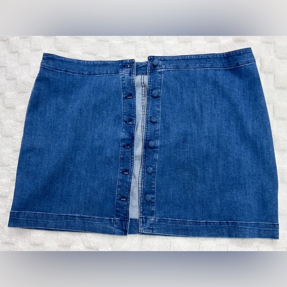 Madewell Classic Blue Denim Skirt - Picture 7 of 12